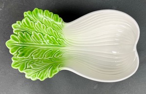 lot 173 image: Bok Choy Bowl, Vintage Fitz & Floyd Cauliflower Teapot