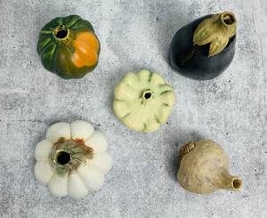 lot 120 image: Collection of Vegetable Art Pottery Bud Vases Signed by Patricia Garrett- 1989-1990s