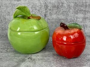 lot 151 image: Two Vintage Apple Shaped Food Containers- Hearth & Home Designs, Certified International- Susan Wingets