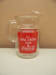 VINTAGE BACARDI RUM & CocaCola GLASS PITCHER - VERY NICE - SEE PITCURES