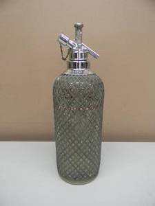 Vintage 1930s Sparklets Soda Siphon Seltzer Glass Wire Mesh Bar Water Bottle - HEAVY - NICE - VERY COOL PIECE FOR THE BAR - SEE PICTURES