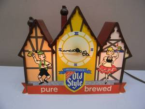 AWESOME VINTAGE 1960s Old Style Beer Lighted Bar Sign Clock - Oktoberfest - WORKS - RARE GREAT PIECE - SEE PICTURES