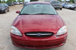 lot 25 image: 2000 Ford Taurus SES