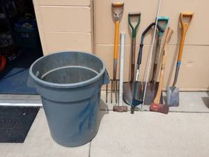 Assorted Implements & 32 Gal Trash Can 22x28