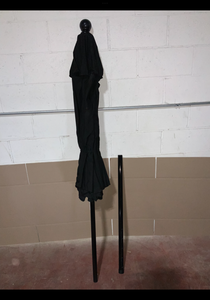 California Umbrella 7.5 ft. Black Fiberglass Commercial Market Patio Umbrella with Fiberglass Ribs and Push Lift in Black Sunbrella. See Pictures