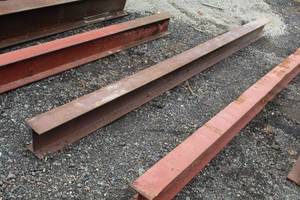 lot 868 image: 144 Steel Beam