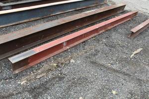 lot 869 image: 207 Steel Beam