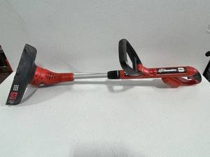 lot 60 image: Black & Decker 18V Weed Trimmer