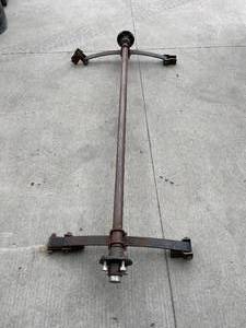 lot 69 image: Dexter Axle