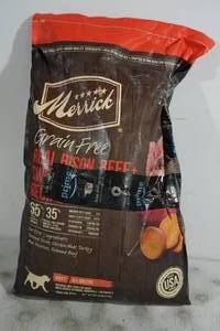 lot 68 image: Merrick Grain Free Adult Dog Food