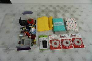 lot 113 image: Sewing Supplies with Bin