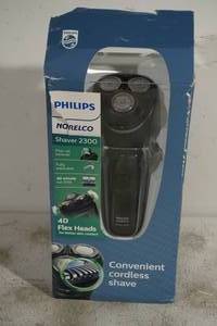 lot 101 image: Norelco Series 2000 Electric Shaver
