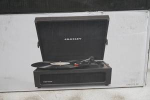 lot 4 image: Crosley Voyager Portable Turntable with Bluetooth