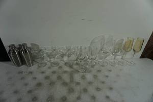 lot 153 image: Bar Glasses and Shakers