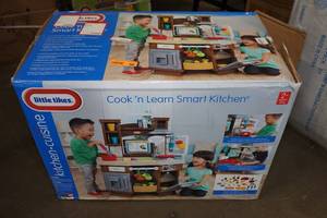 lot 217 image: NEW Little Tikes Cook n Learn Smart Kitchen