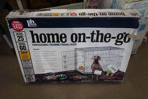 lot 224 image: Home on the Go Medium Dog Crate