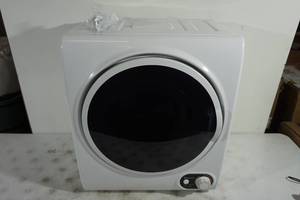 lot 226 image: NEW Magic Chef 1.5 Cu Ft Compact Dryer