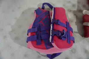 lot 53 image: Youth Life Jackets
