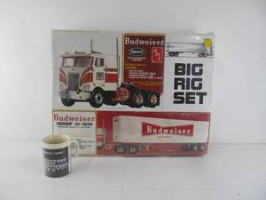 lot 1 image: AMT Peterbilt BUDWEISER Fruehauf Semi Truck Big Rig Set