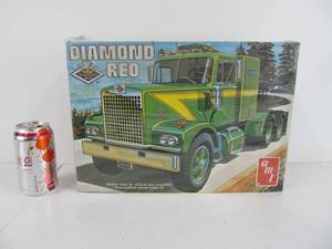 lot 18 image: AMT Diamond Reo Tractor