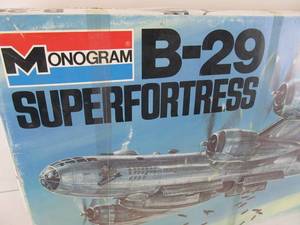 lot 23 image: Larger Vintage Monogram B-29 Superfortress Model Kit