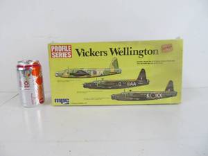 lot 30 image: Vintage MPC Profile Series V. Wellington