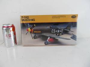 lot 31 image: Testors P-51D Mustang