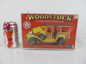 lot 52 image: Vintage Revell Woodstock 30 Model A Ford Woody