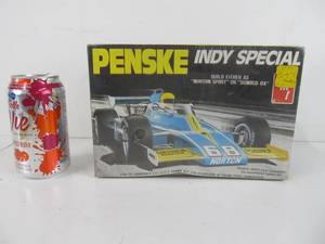 lot 53 image: Vintage AMT Penske Indy Special Race Car