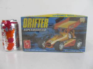 lot 63 image: AMT Drister Supermodified Sprint Car