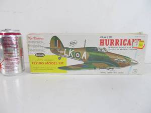 lot 92 image: Guillows Hawker Hurricane Flying Model Kit