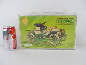lot 127 image: Vintage Aurora 1911 Buick Model 14 Roadster American Classic