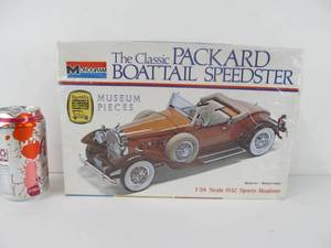 lot 132 image: Vintage Monogram Museum Pieces Packard Boattail Speedster 