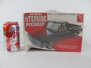 lot 134 image: Vintage AMT GMC Stepside Pickup