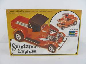 lot 137 image: Vintage Revell 29 Model A Sundance Express Pick-Up