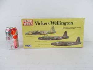 lot 175 image: Vintage MPC Profile Series Vickers Wellington