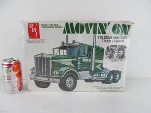 lot 205 image: Larger Vintage AMT MOVIN ON Kenworth Truck Trackor