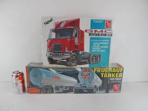 lot 210 image: Combo Set GMC Astro 95 Semi Tractor & Fruehaug Tanker Semi-Trailer