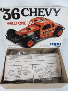 lot 247 image: Vintage MPC 36 Chevy Wild One