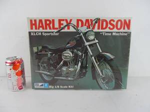 lot 251 image: Larger Vintage General Mills HARLEY DAVIDSON Time Machine SLCH Sportster