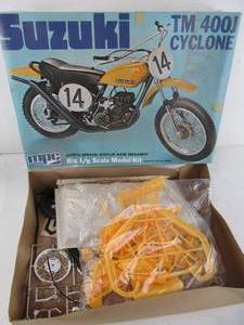 lot 256 image: Vintage MPC Suzuki TM 400J Cyclone