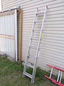 lot 11 image: 16 Extension ladder-Werner