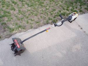 lot 29 image: Ryobi 17 Tiller