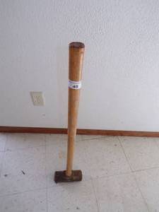 lot 45 image: Large Sled hammer
