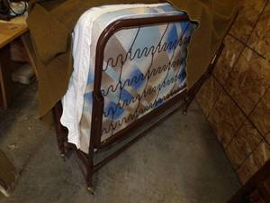 lot 72 image: Roll Away Bed - with Free Mattress