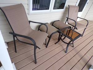 lot 78 image: Patio Furniture Set