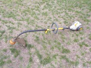lot 86 image: Ryobi String Trimmer