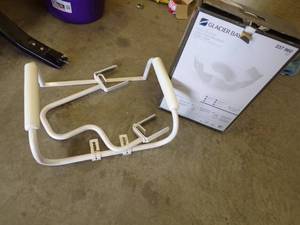 lot 132 image: Handicap Toilet set and Tub Grab bar