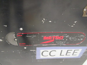 lot 302 image: Metro Flavor Hold Food Warmer on Wheels 20x25x36