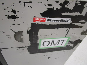 lot 306 image: Metro Flavor Hold Food Warmer on Wheels 20x25x36